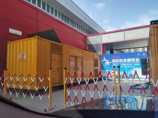 平定发电车出租-发电机无电压或电压太低怎么办？