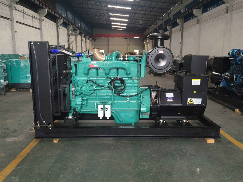 平定发电机出租租赁如何保证柴油发电机组的正常运行？