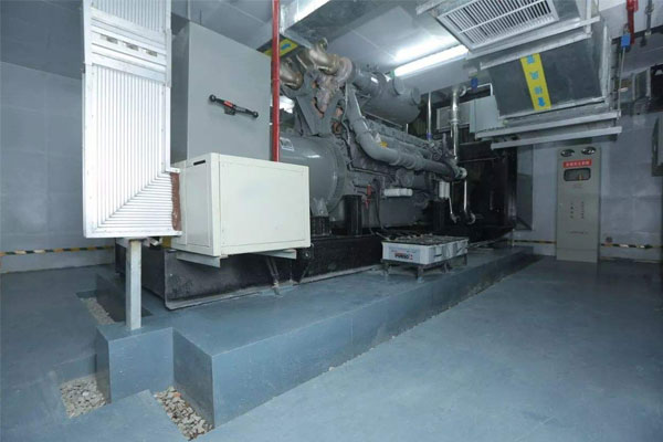 平定发电机组如何计算间歇运行负载功率？