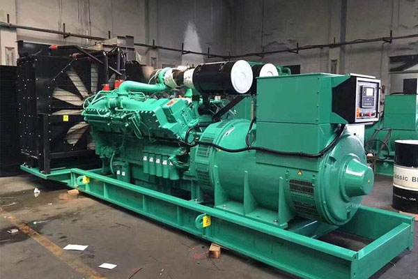 平定温度对电压测量结果的具体影响程度是多少？