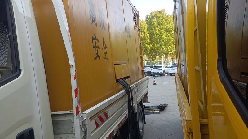 平定如何判断柴油发电机组和UPS电源的切换时间是否符合要求？