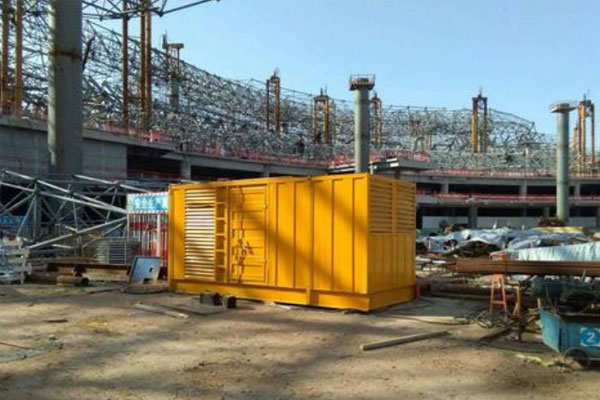 平定发电机出租如何判断空气滤清器是否需要更换？