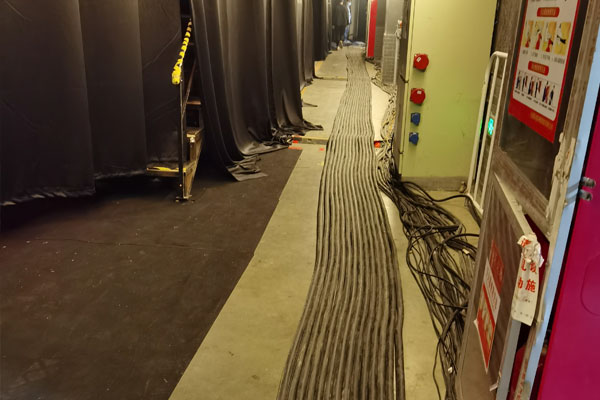 平定柴油发电机组的输出电压可以调节到哪些范围？