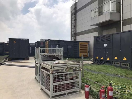 平定除了定期检查，还有哪些方法可以及时发现接触式转速表探头的磨损？