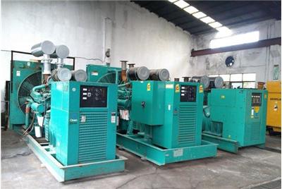 平定如何判断汽油发电机组电瓶的使用寿命？