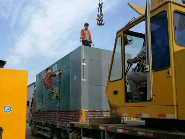 平定如何判断水冷式机油散热器密封件是否需要更换？